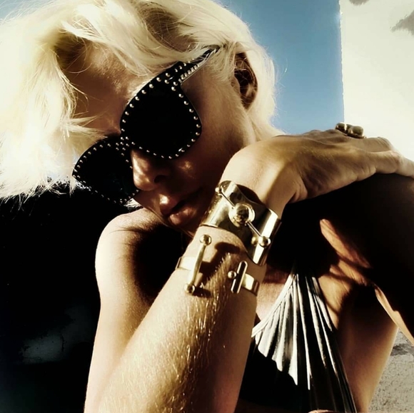 Brass bangle cuff bracelet barbell spheres. - Picture 3 of 6